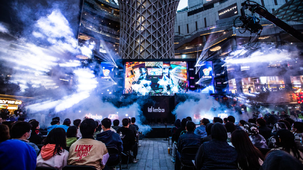 周末练习里 周末练习里