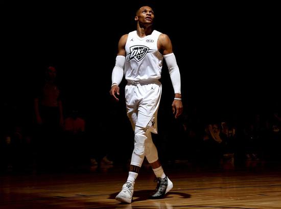 而非迫使其 而非迫使其